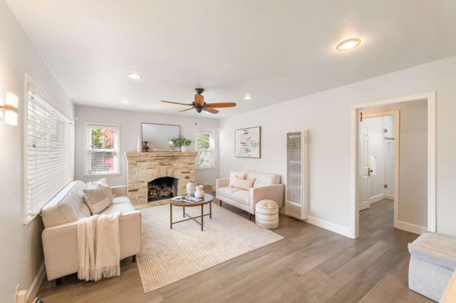 1 Serrano Way, Del Rey Oaks CA: https://media.crmls.org/mediaz/48dcfa13-a75f-4f00-9a3b-6258ea7f7181.jpg