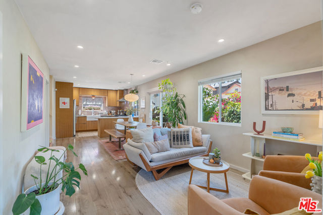 6300 Arroyo Glen Street, Los Angeles CA: https://media.crmls.org/mediaz/48dedab7-5f6e-4bb1-a8ae-00ac98ea55f5.jpg