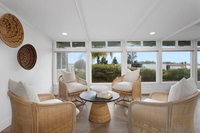 3630 Vista Campana S 6, Oceanside CA: https://media.crmls.org/mediaz/48dffb09-8d6a-4fee-a326-101e728eeafa.jpg