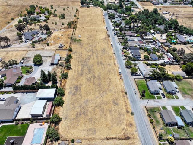 0 Barnes Lane, Hollister CA: https://media.crmls.org/mediaz/48e03a4b-530c-424b-972f-ea148da6c06e.jpg