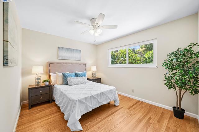 2082 Boxwood Way, Fremont CA: https://media.crmls.org/mediaz/48e03d34-a8f8-49cf-869c-d490a06bb5c9.jpg