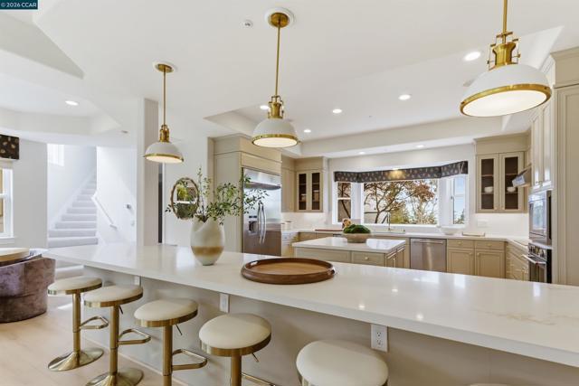 2981 GRAPEVINE TER, Fremont CA: https://media.crmls.org/mediaz/48e0e59e-539d-479d-a26b-29d2d5dc3bc8.jpg