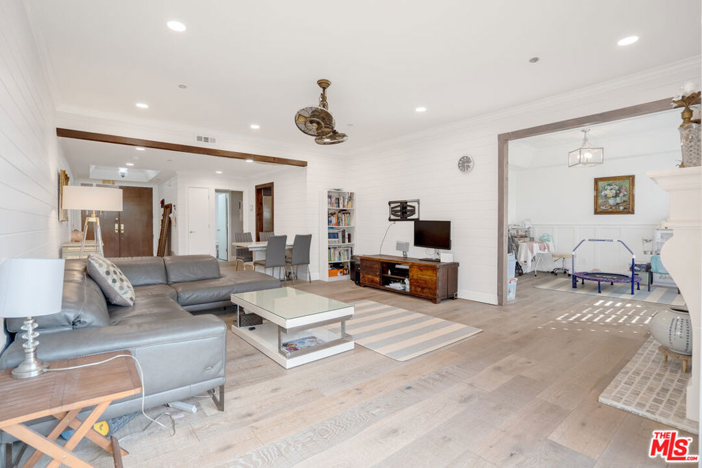 MLS #25617801 image #4
