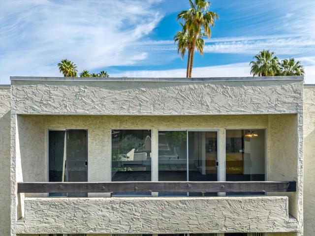 1552 S Camino Real, Palm Springs CA: https://media.crmls.org/mediaz/48e212f7-a47d-4623-8223-1d3d566da8ae.jpg