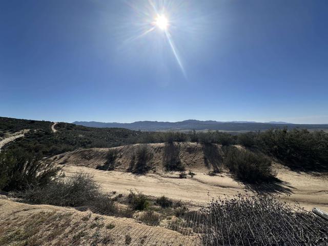 Detail Gallery Image 8 of 8 For 40368 Elm Brush Trl, Anza,  CA 92539 - – Beds | – Baths