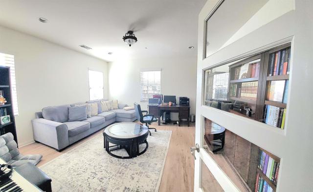 Detail Gallery Image 22 of 42 For 926 Hydra Court, San Marcos,  CA 92069 - 4 Beds | 3 Baths