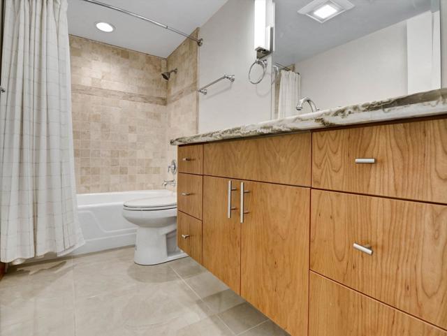 197 W Via Lola #6, Palm Springs, CA 92262