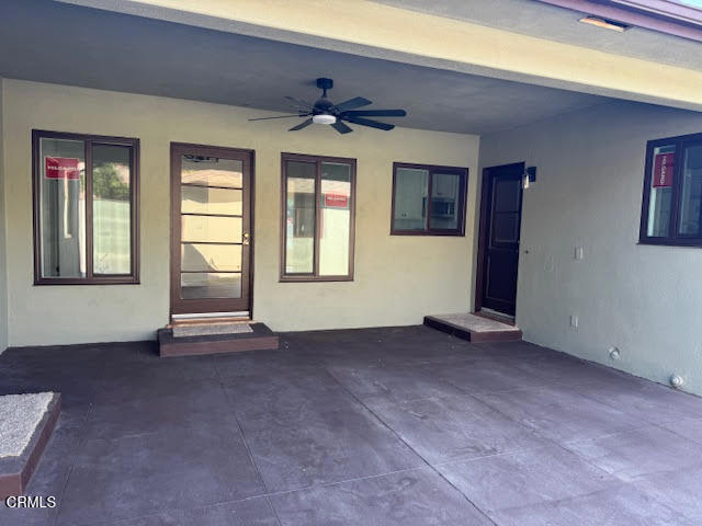 963 La Vuelta Place, Santa Paula CA: https://media.crmls.org/mediaz/48e46920-3b41-43e1-9ff5-e019785be5b1.jpg