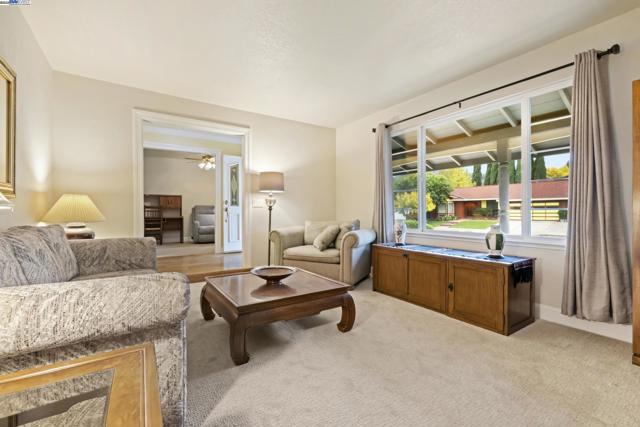 5145 Springdale Ave, Pleasanton CA: https://media.crmls.org/mediaz/48e479cf-f69c-462d-b6e0-36d71b2d248c.jpg