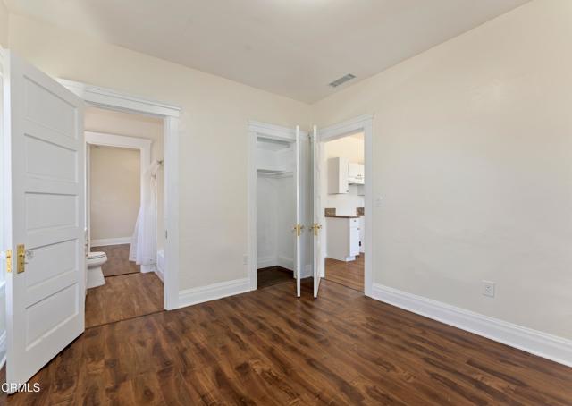124 W Avenue 28, Los Angeles CA: https://media.crmls.org/mediaz/48e48281-9972-44e4-8afa-f36912cc9bbd.jpg
