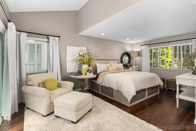 4533 Gesner St, San Diego CA: https://media.crmls.org/mediaz/48e4b724-abae-400c-a39d-3ed57d924963.jpg