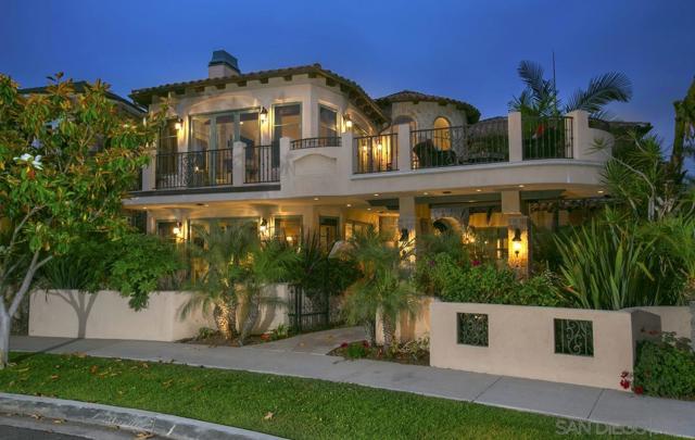 1150 Pine St, Coronado CA: https://media.crmls.org/mediaz/48e61274-994e-4a52-b8a1-79c17bd83985.jpg