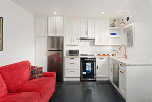 3130 2nd Ave, San Diego CA: https://media.crmls.org/mediaz/48e6bd6b-d73d-4ad2-8d8a-c20cd2f42457.jpg