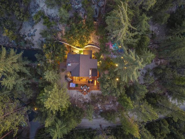 54789 Wildwood Drive, Idyllwild CA: https://media.crmls.org/mediaz/48e743d7-a79f-4e9f-9f0b-634247da8e1a.jpg