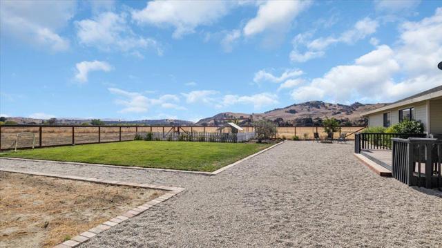 Image 34 of 49 For 352 Cowden Road