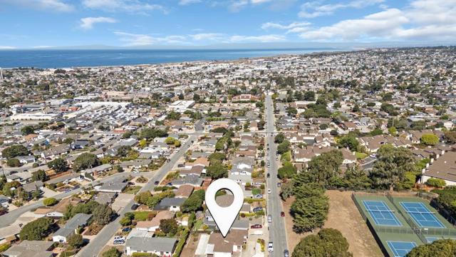 1021 Wheeler Street, Seaside CA: https://media.crmls.org/mediaz/48e9043f-25a9-46b5-a0bd-4da9f537c035.jpg