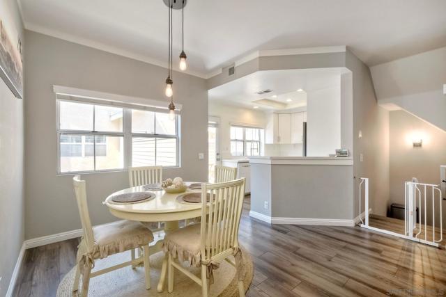 9960 Scripps Vista Way, San Diego CA: https://media.crmls.org/mediaz/48e906d5-69ec-4f2a-ada4-6d7341a7b424.jpg