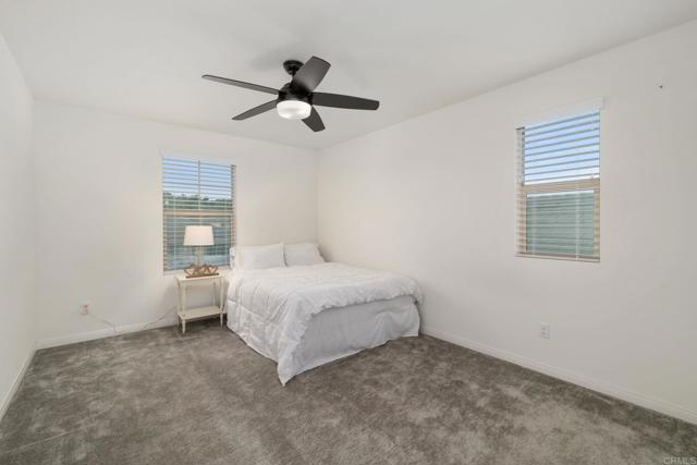 Image 19 of 27 For 27924 Barley Ct.