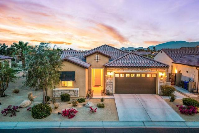72 Barolo, Rancho Mirage CA: https://media.crmls.org/mediaz/48eb18b0-46a6-4d6b-960d-e0dee932fa41.jpg
