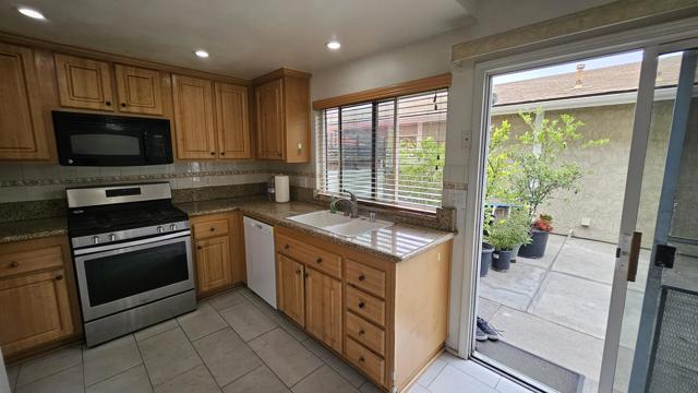 15226 Shadybend Drive, Hacienda Heights CA: https://media.crmls.org/mediaz/48ec3439-5324-4621-9831-cc146e9e4d57.jpg