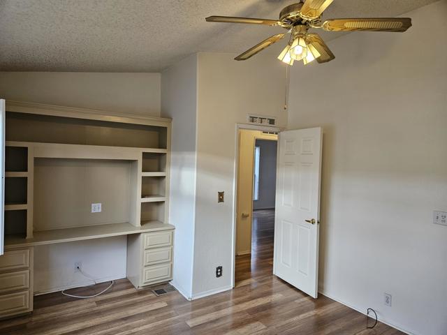 73278 Palm Greens Parkway, Palm Desert CA: https://media.crmls.org/mediaz/48ed7217-9bee-494f-9cb4-61fecb0df30d.jpg