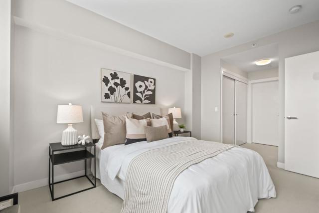 300 Berry Street, San Francisco CA: https://media.crmls.org/mediaz/48eee5b3-5f11-4a1e-8c5f-0913ed77ad42.jpg