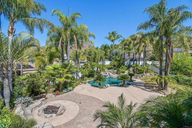 Detail Gallery Image 32 of 72 For 3156 Willow Creek Pl, Escondido,  CA 92027 - 5 Beds | 4 Baths