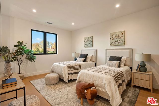 12122 Ivy Place photo 34