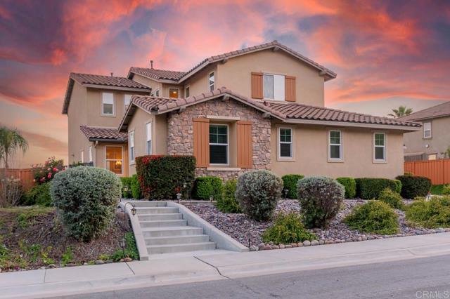 Detail Gallery Image 1 of 1 For 5270 Bella Vista St, Santee,  CA 92071 - 5 Beds | 4 Baths