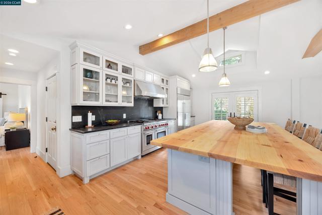 Image 10 of 53 For 942 Raintree Pl