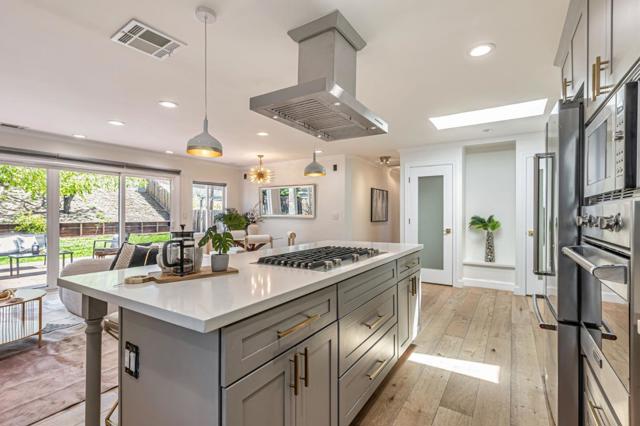 658 S Daniel Way, San Jose CA: https://media.crmls.org/mediaz/48f251b9-9065-49eb-9554-2417c632c9a1.jpg