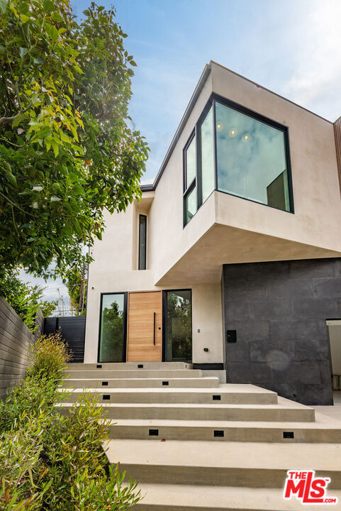 MLS #26903943 image #1