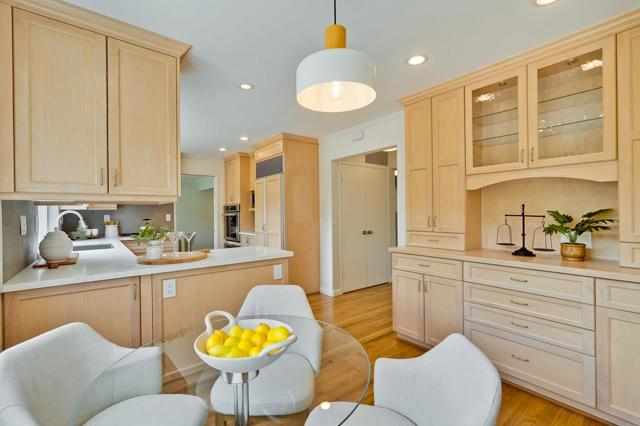 10335 Dempster Avenue, Cupertino CA: https://media.crmls.org/mediaz/48f294be-3605-4196-9d6a-809720ea066e.jpg