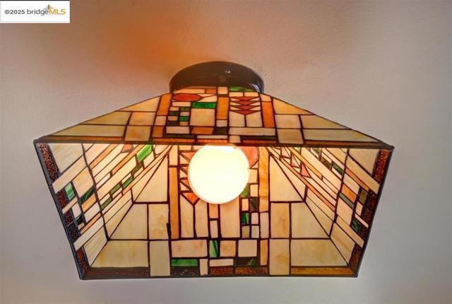 986 Kains Ave, Albany CA: https://media.crmls.org/mediaz/48f2e5fe-b47b-4f47-91e7-cad406753fd7.jpg