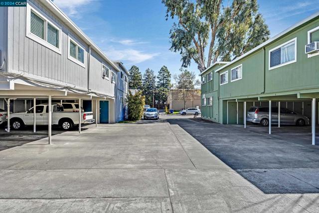 Image 11 of 29 For 1469 Marclair Dr