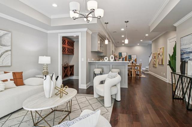 667 Jay Street, Los Altos CA: https://media.crmls.org/mediaz/48f3e5b5-a3e1-4569-9250-3b1d61646c57.jpg