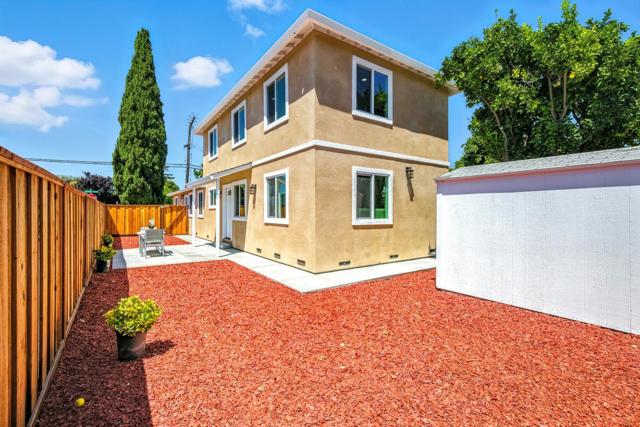 552 Borregas Avenue, Sunnyvale CA: https://media.crmls.org/mediaz/48f45350-3e53-4794-965d-c09a737f5678.jpg