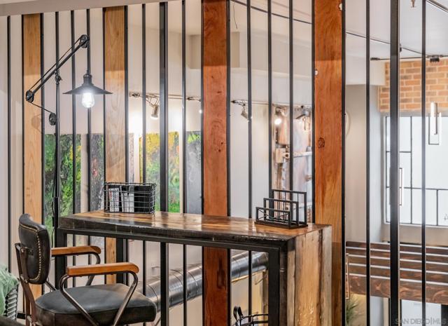 350 11Th Ave, San Diego CA: https://media.crmls.org/mediaz/48f63bf7-4d4c-46e6-a4a0-55aa5b319781.jpg