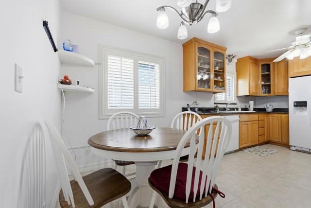 418 Sybil Avenue, San Leandro CA: https://media.crmls.org/mediaz/48f82c23-52f1-409a-be1c-93cf8d8cc261.jpg