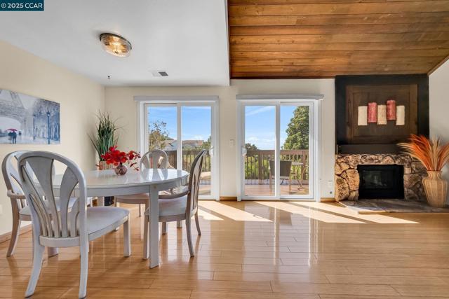 1310 Lewis Ln, Pinole CA: https://media.crmls.org/mediaz/48f877c1-6e58-4a5f-81d9-a4ee9f37a5d2.jpg