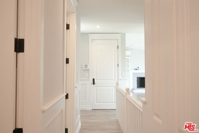 22224 Cass Avenue, Woodland Hills CA: https://media.crmls.org/mediaz/48f8aa0b-91ee-4567-8788-13dc72c1557b.jpg