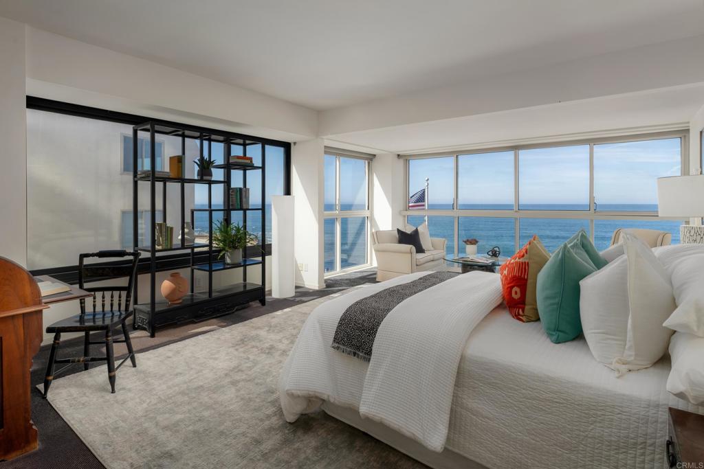 939 Coast Boulevard - photo 19