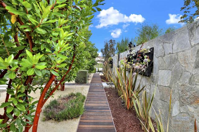 8366 The Landing Way, San Diego CA: https://media.crmls.org/mediaz/48fa96c0-3d6f-412b-800e-2851621e289a.jpg