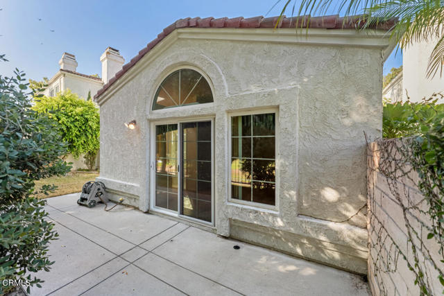 Detail Gallery Image 9 of 52 For 2110 Bermuda Dunes Pl, Oxnard,  CA 93036 - 2 Beds | 2 Baths