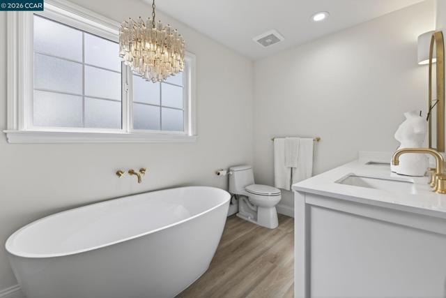 Image 16 of 41 For 1656 Foothill Park Circle