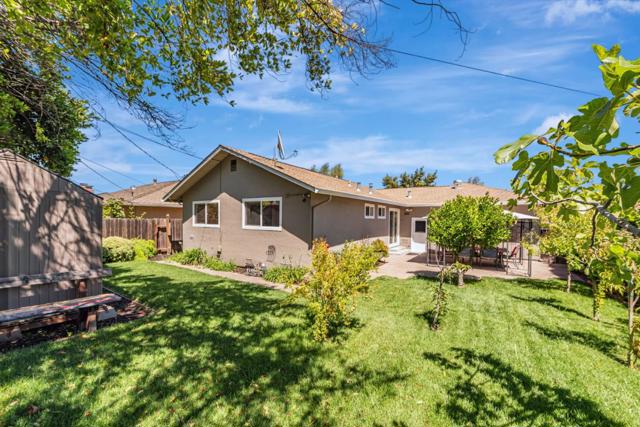 1625 S Wolfe Road, Sunnyvale CA: https://media.crmls.org/mediaz/48fec997-ef34-4a6e-b0d4-88c6b8288412.jpg