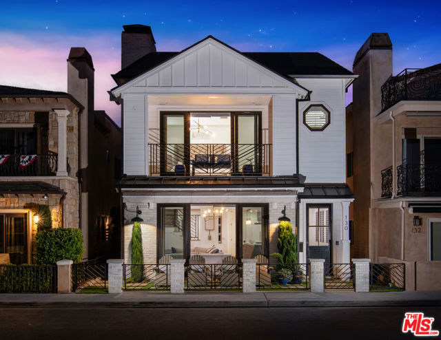 130 E Balboa Boulevard Newport Beach, California 130 E Balboa Boulevard
