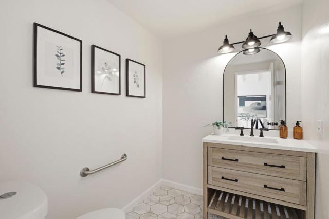 Image 34 of 58 For 1368 Goldenlake Road