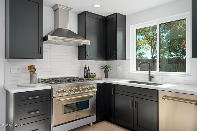 574 Nicole Drive, Newbury Park CA: https://media.crmls.org/mediaz/4903e9d6-359f-4d4c-82e8-043f3575b763.jpg