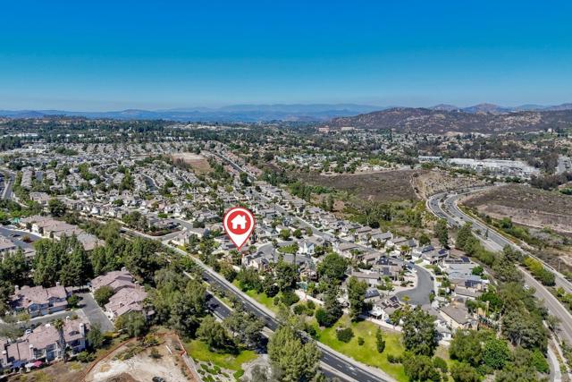12127 Corte Napoli, San Diego CA: https://media.crmls.org/mediaz/4903fbb5-7b15-491e-ab2d-efbeed414063.jpg